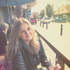 Meet your Posher, Camille